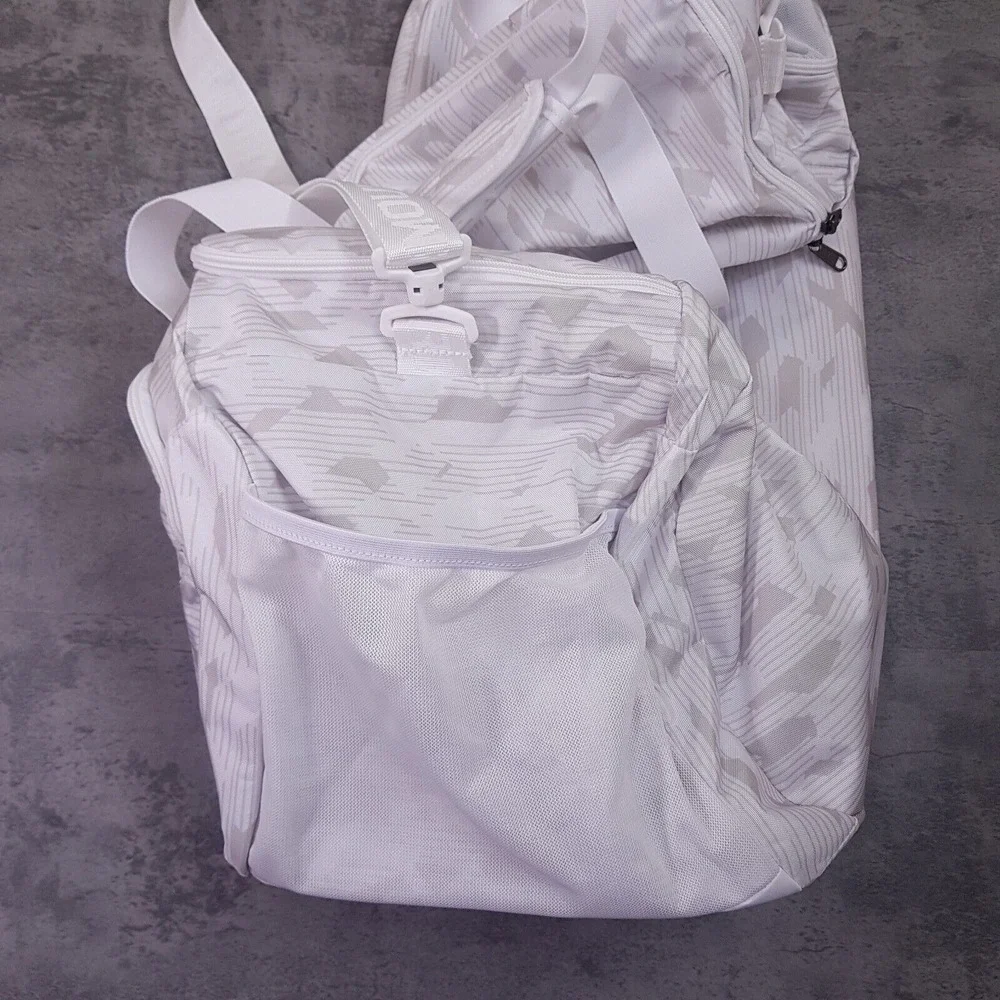 UNDER ARMOUR Association‎ UAA Basketball Duffle Bag UM White Camo Team Issued